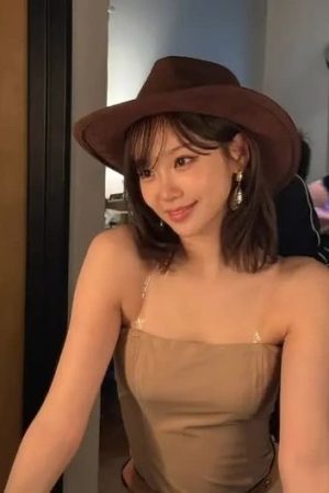 Chaewon deepfake videos