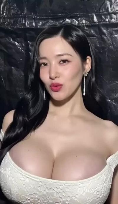 Tiffany – softcore deepfake videos